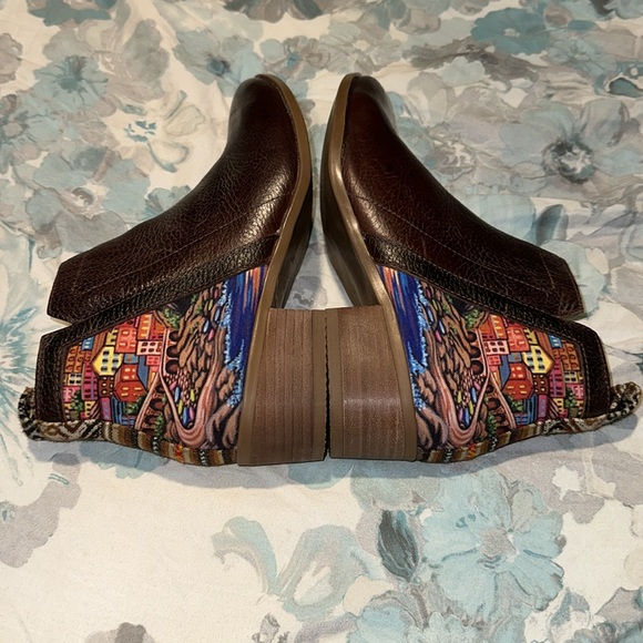 Inkkas Women’s Brown Leather & Rare Scenic View Booties Size 7 BNNB - Picture 6 of 16